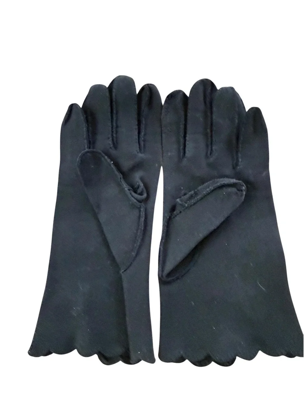 Vintage 1960s Gloves, Black Wrist Length, Scalloped Hem, WOUNDED BIRD, Shortie